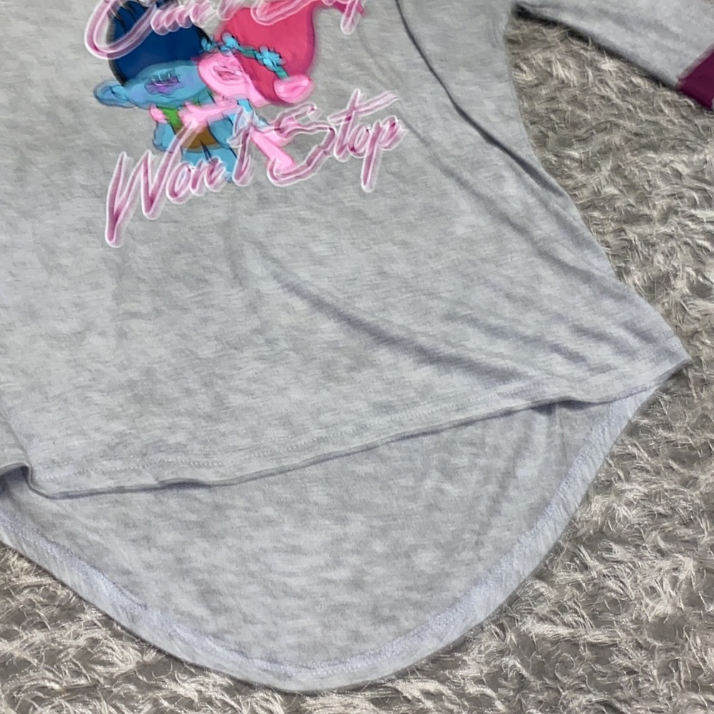 Trolls can’t stop won’t stop poppy gray long sleeve graphic T-shirt - Picture 10 of 11